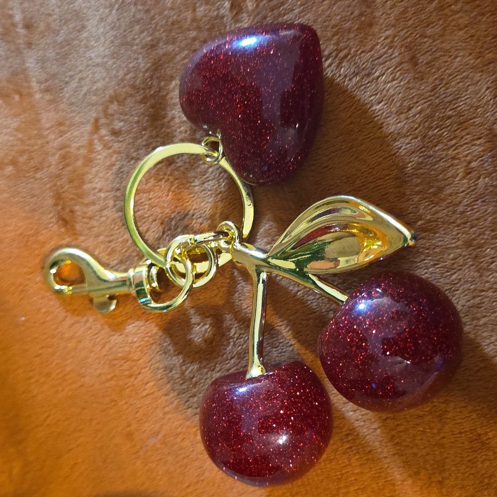 Red Cherry Keychain with Heart Charm - Picture 7 of 7